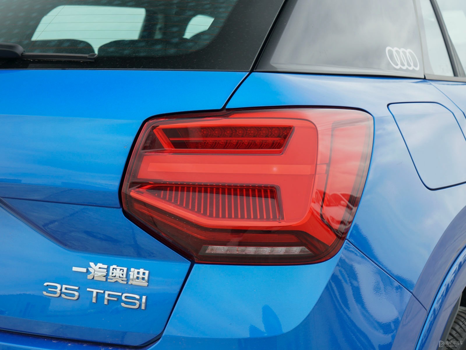 奧迪Q2L外觀高清大圖
