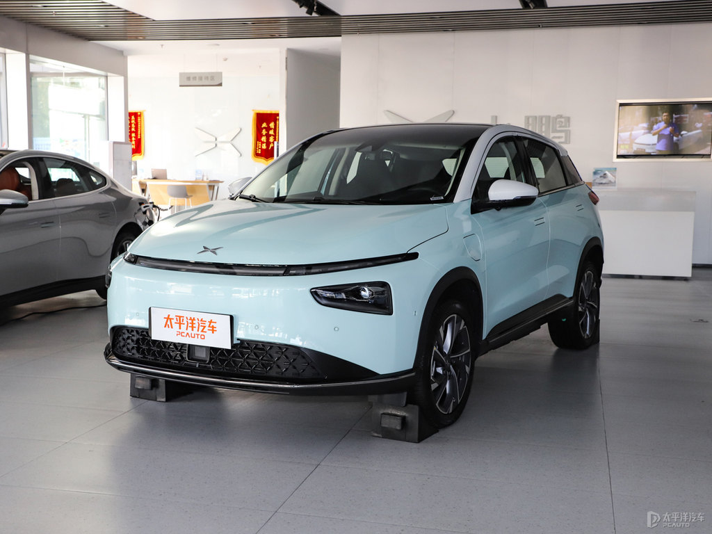 瑩白+天青綠小鵬G3整車外觀外觀圖片