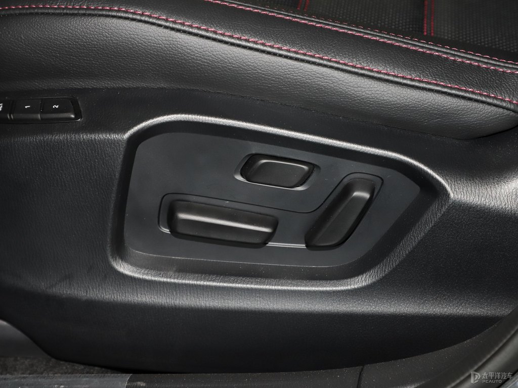 鉑鋼灰馬自達(dá)CX-5座椅內(nèi)飾圖片
