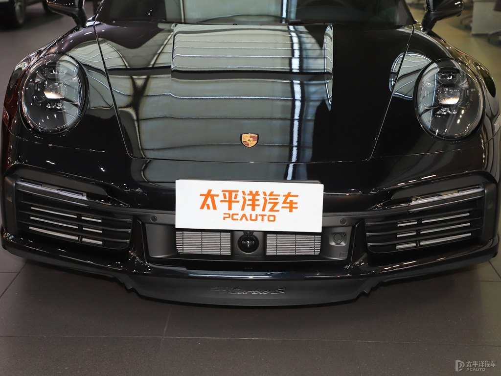 黑色保時捷911車頭外觀圖片