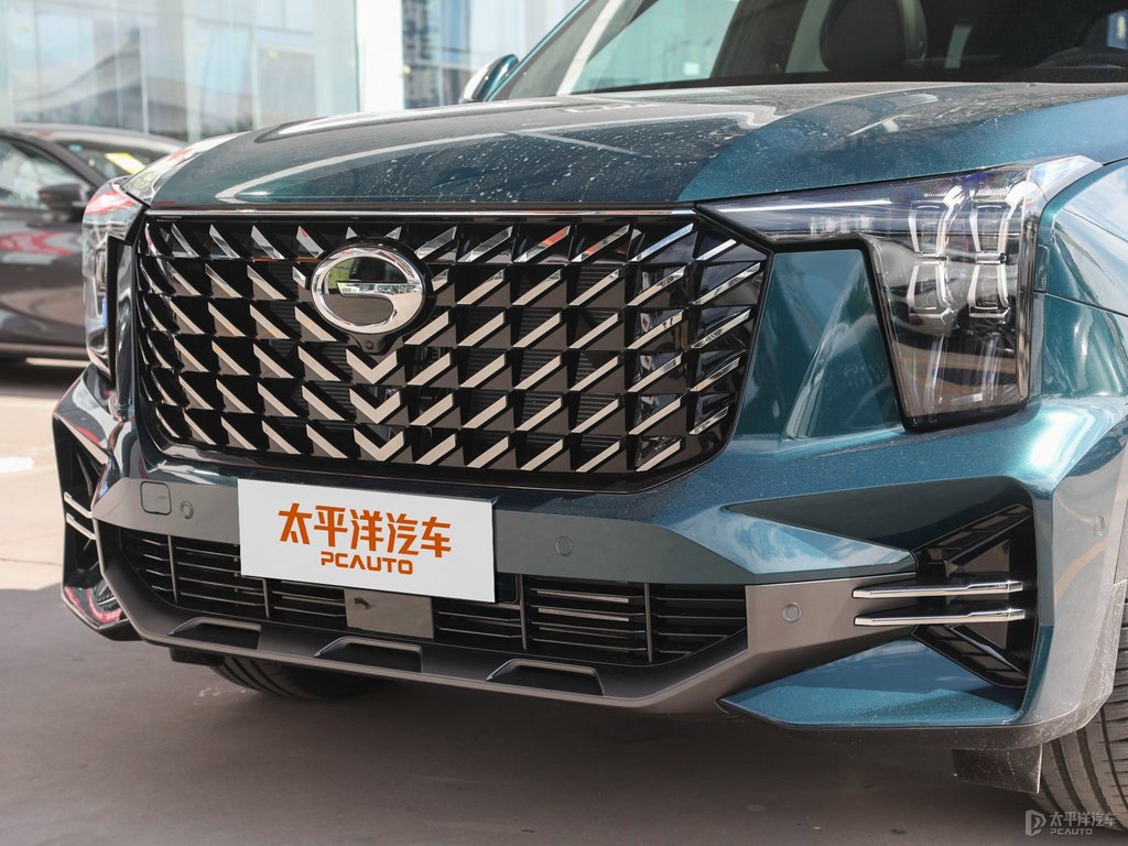 墨璽綠傳祺GS8車頭外觀圖片