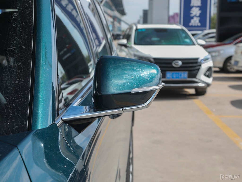 墨璽綠傳祺GS8車身外觀圖片