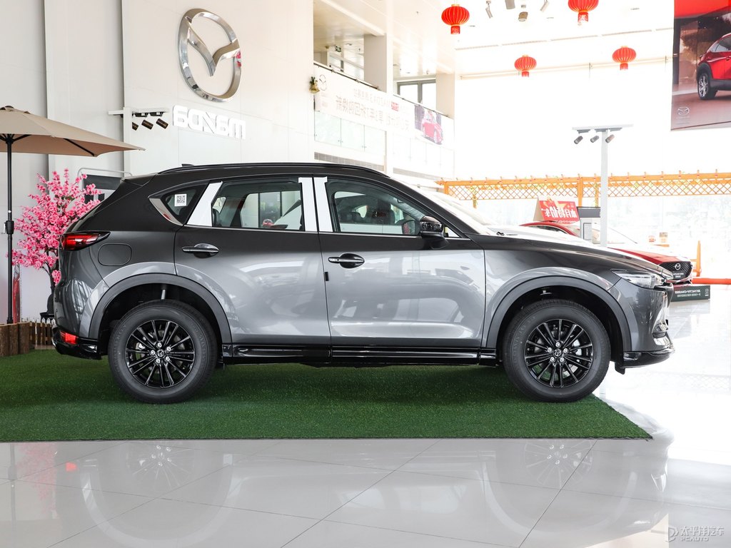 鉑鋼灰馬自達(dá)CX-5整車外觀外觀圖片
