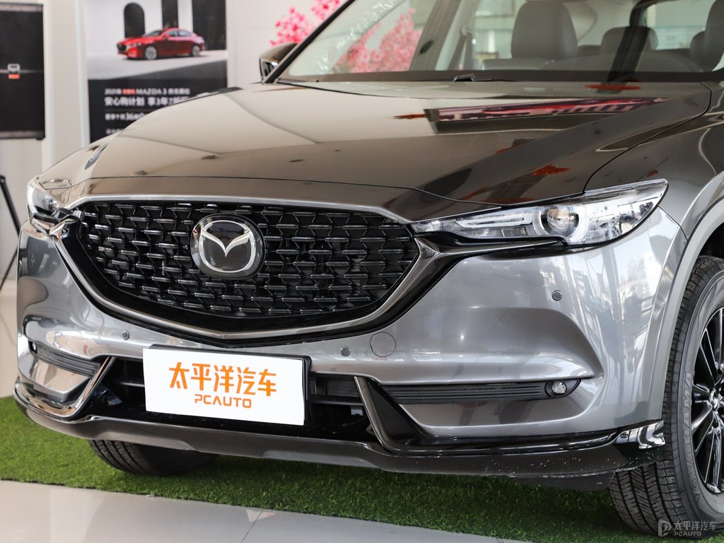 鉑鋼灰馬自達CX-5車頭外觀圖片
