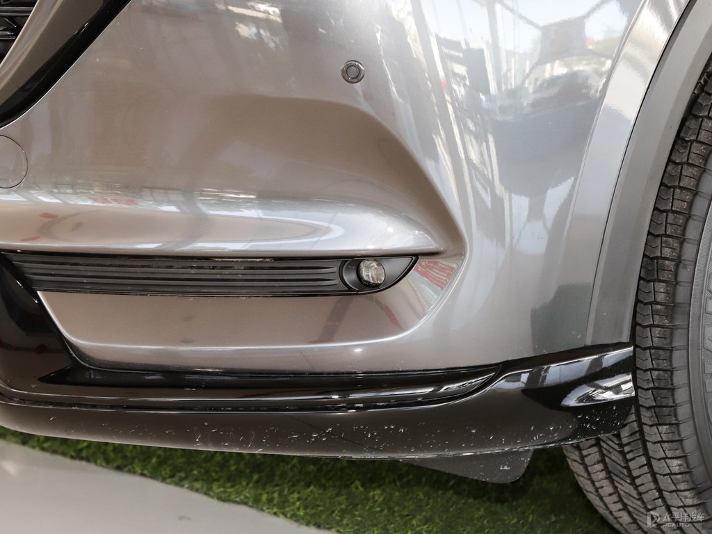 鉑鋼灰馬自達(dá)CX-5車頭外觀圖片