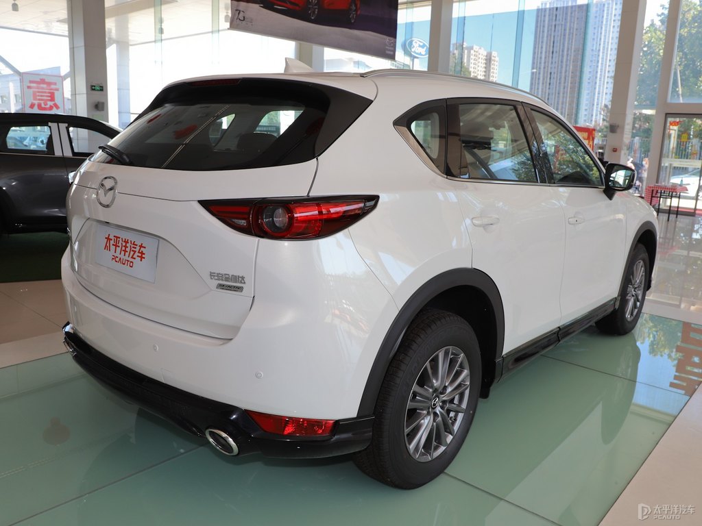 珠光白馬自達(dá)CX-5整車外觀外觀圖片