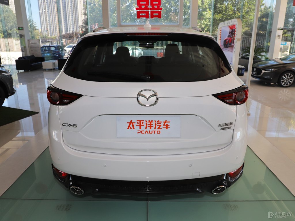 珠光白馬自達(dá)CX-5整車外觀外觀圖片