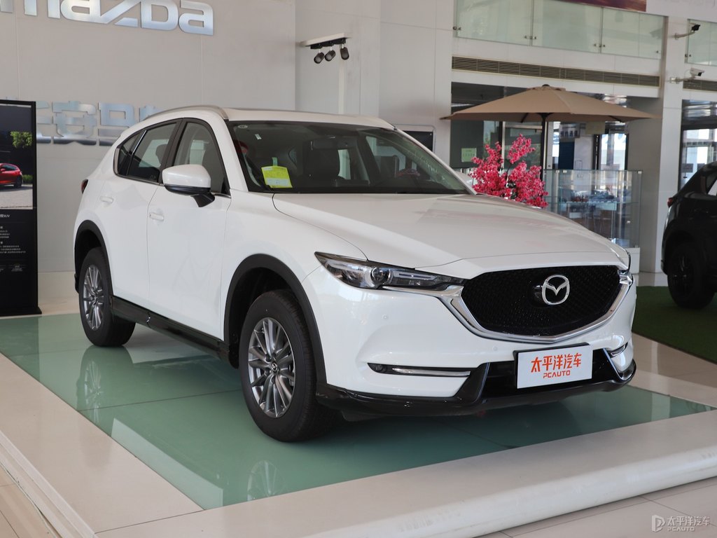 珠光白馬自達CX-5整車外觀外觀圖片