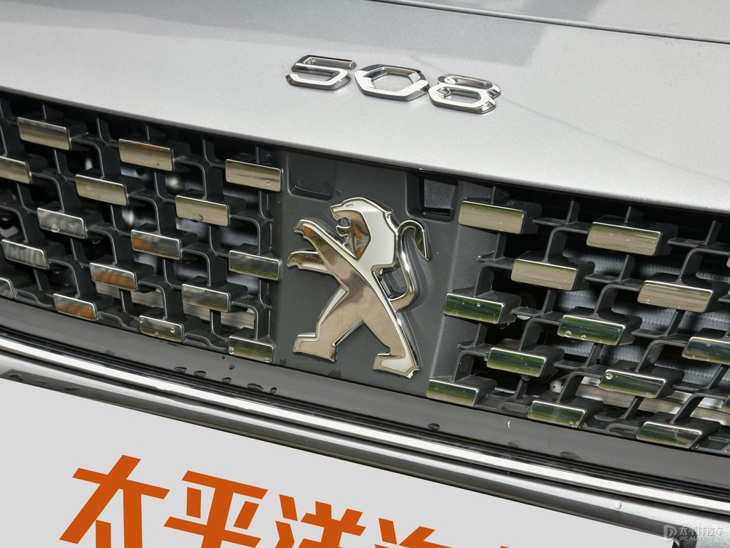 銀翼灰標(biāo)致508車頭外觀圖片