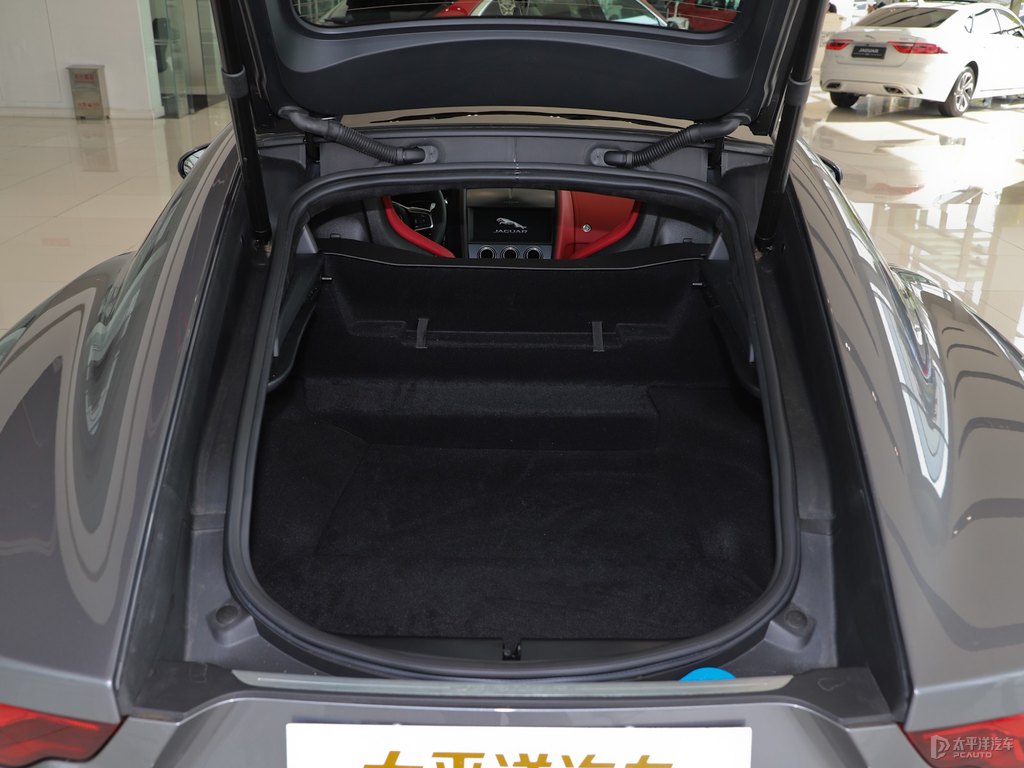 硅谷銀捷豹F-TYPE后備廂空間圖片
