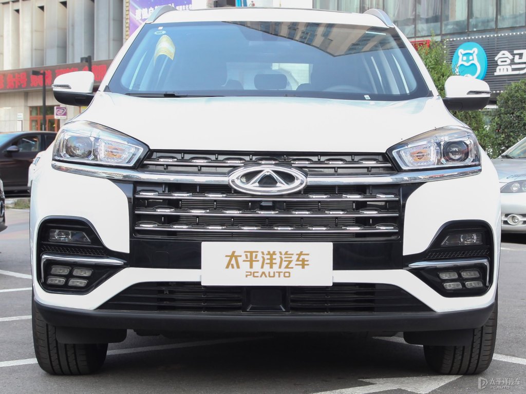 珍珠白瑞虎8車(chē)頭外觀圖片