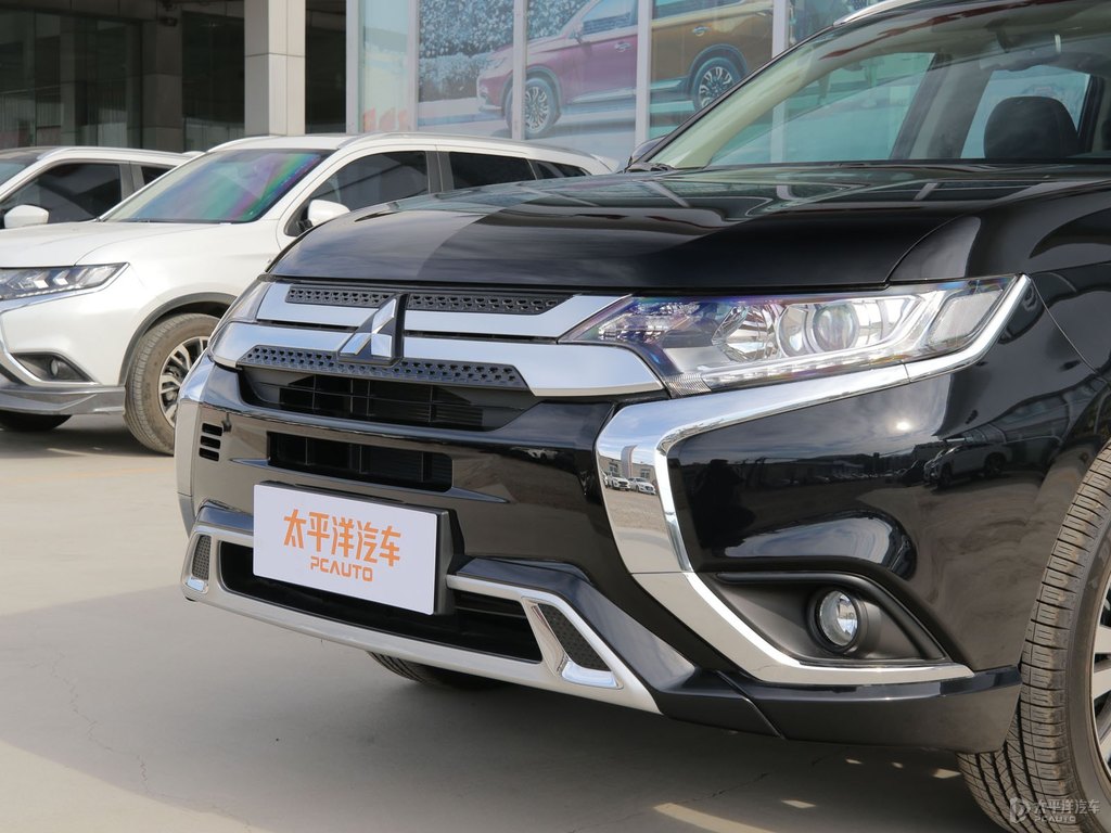 珍珠黑歐藍(lán)德車頭外觀圖片