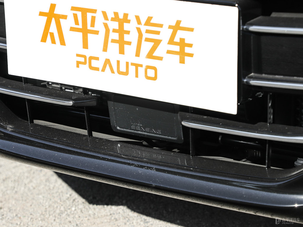 奧夫特黑雅閣車頭外觀圖片