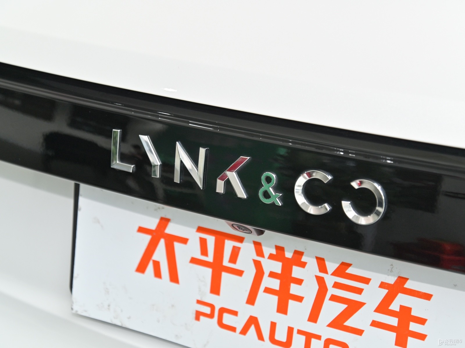 領(lǐng)克01外觀高清大圖
