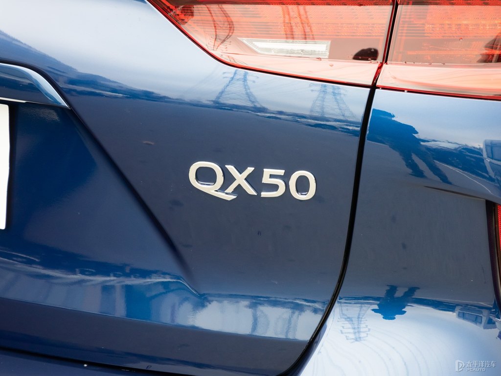 海浪藍(lán)英菲尼迪QX50車尾外觀圖片