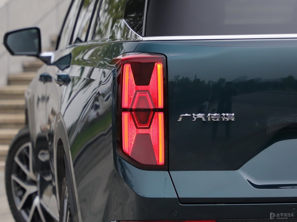 墨璽綠傳祺GS8車頭外觀圖片