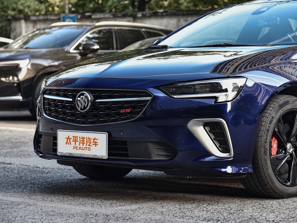 皇室藍君威車頭外觀圖片