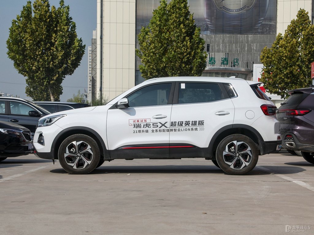 皓月白瑞虎5x整車外觀外觀圖片