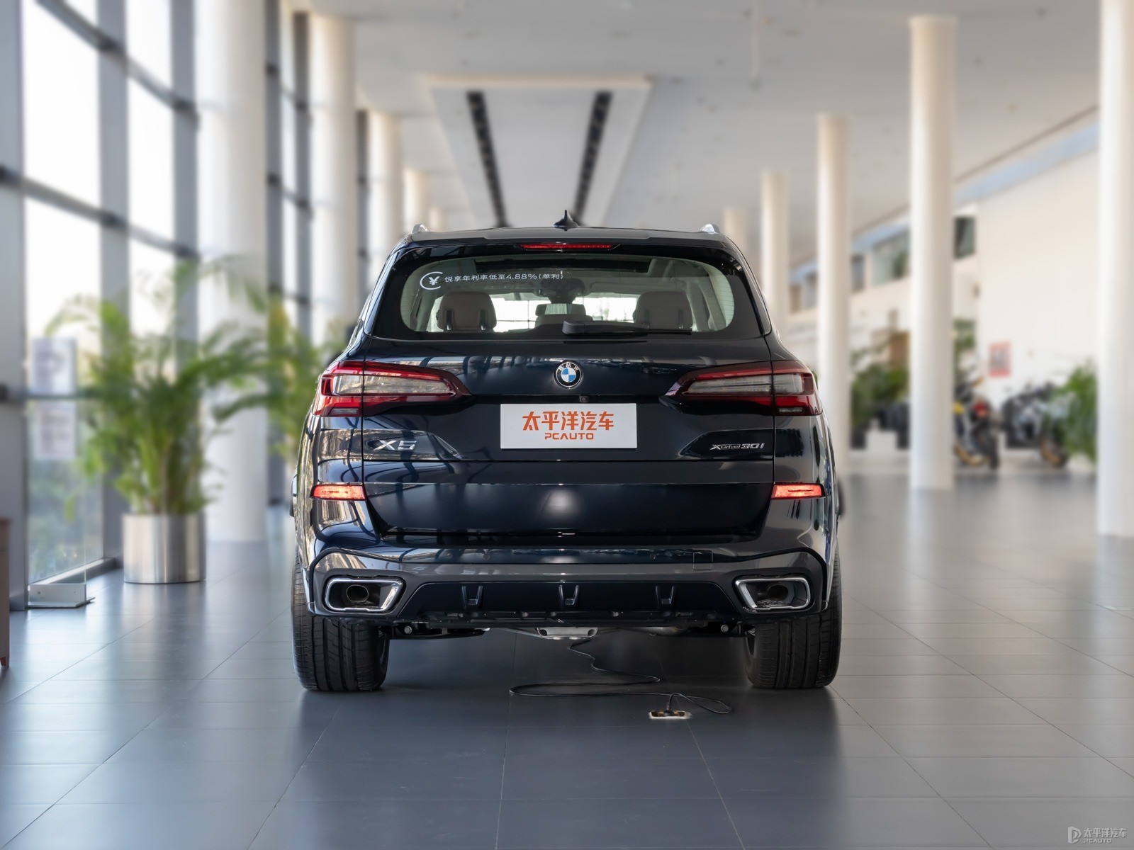 碳黑寶馬X5(進(jìn)口)整車外觀外觀圖片