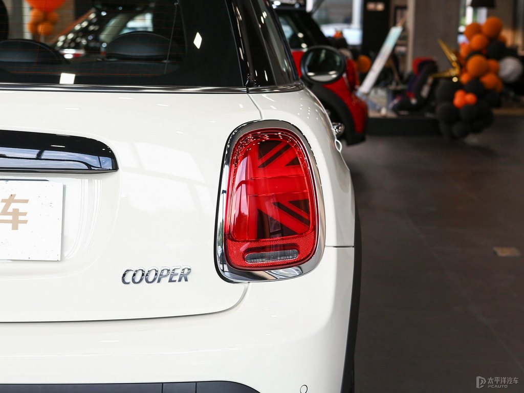 ɫ+MINI܇β^DƬ