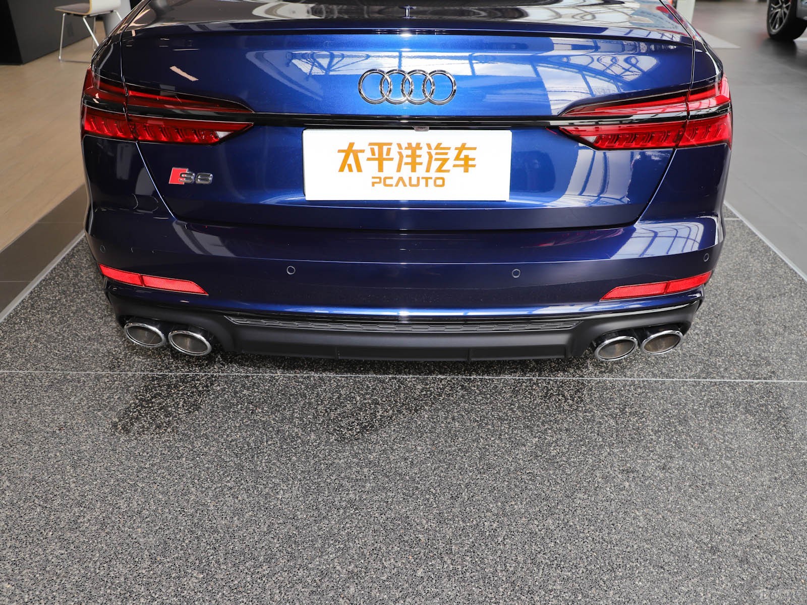 奧迪S6外觀高清大圖