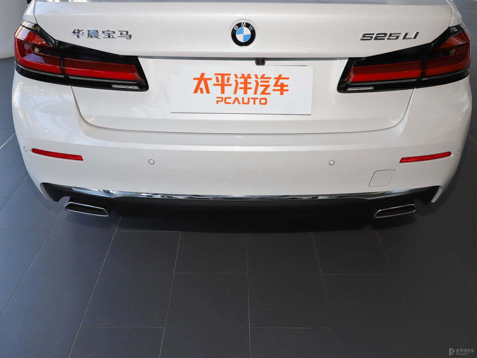 寶馬5系外觀高清大圖