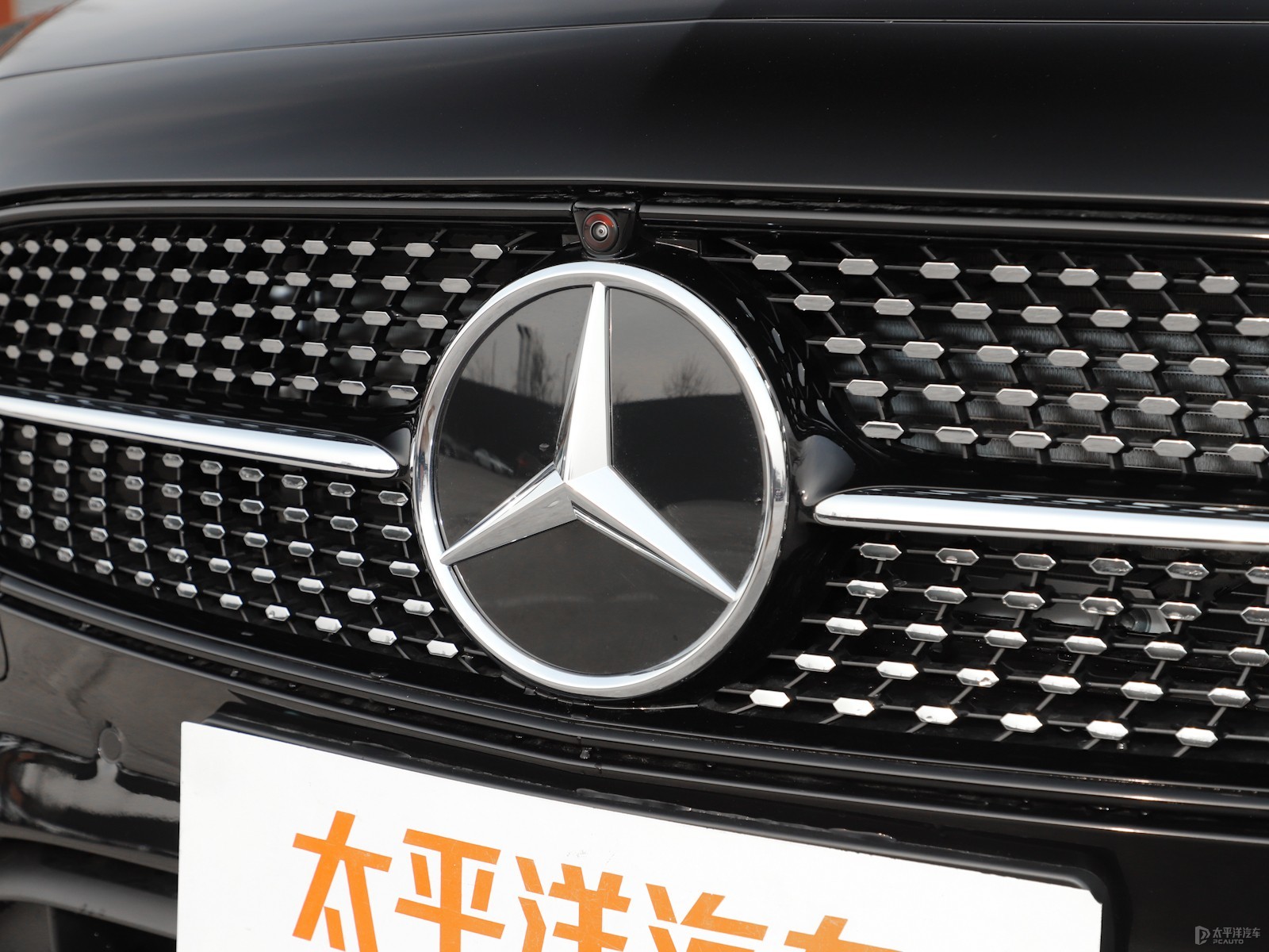 奔馳E級外觀高清大圖