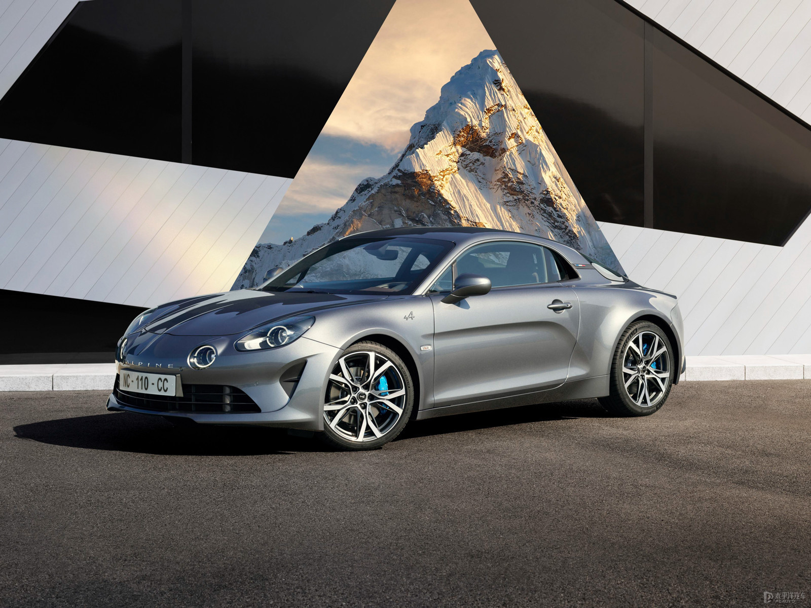 Alpine A110官圖高清大圖