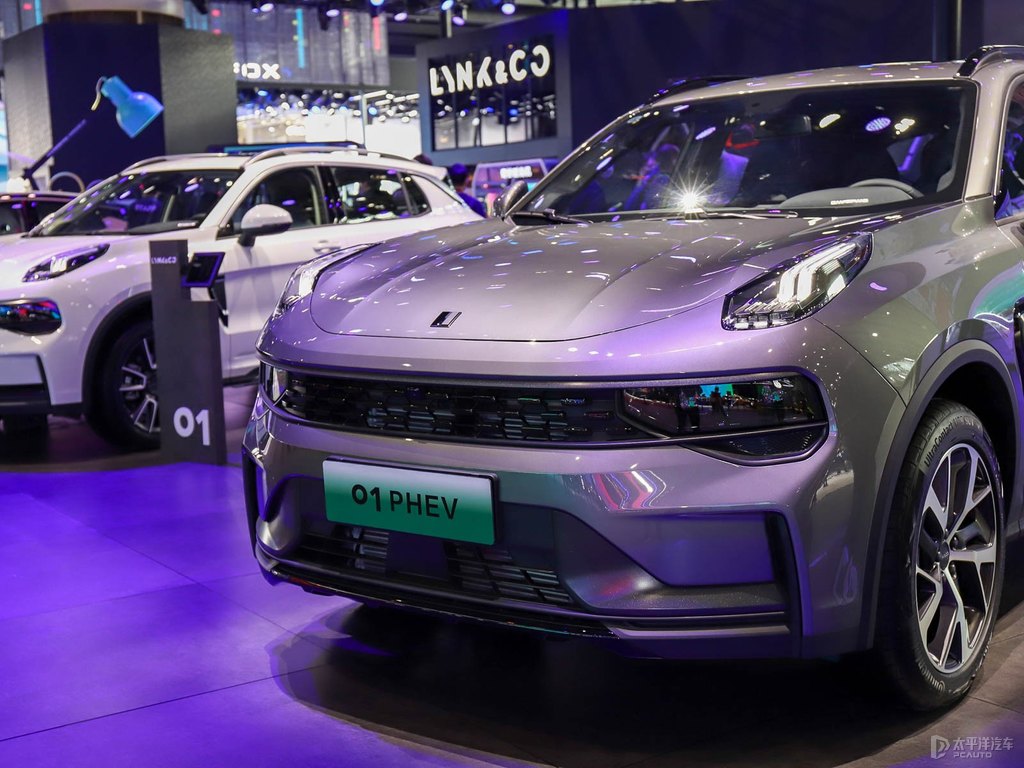 領(lǐng)克01車頭外觀圖片