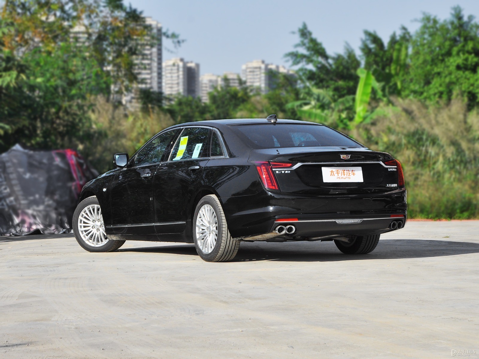 瑪雅黑凱迪拉克CT6整車外觀外觀圖片