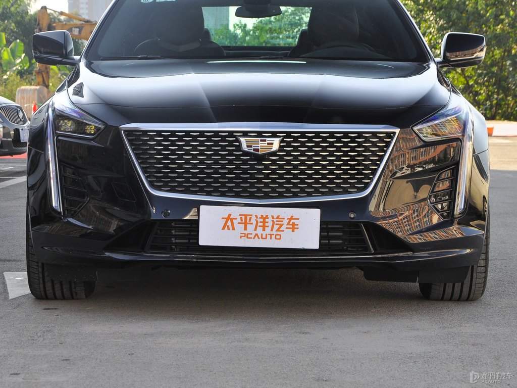 瑪雅黑凱迪拉克CT6車頭外觀圖片