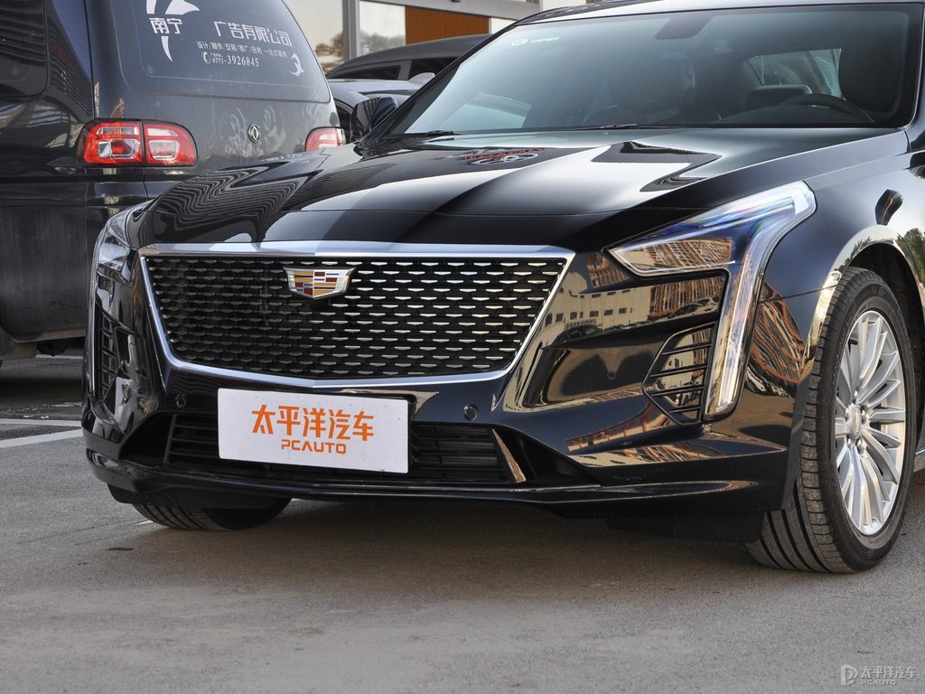 瑪雅黑凱迪拉克CT6車頭外觀圖片