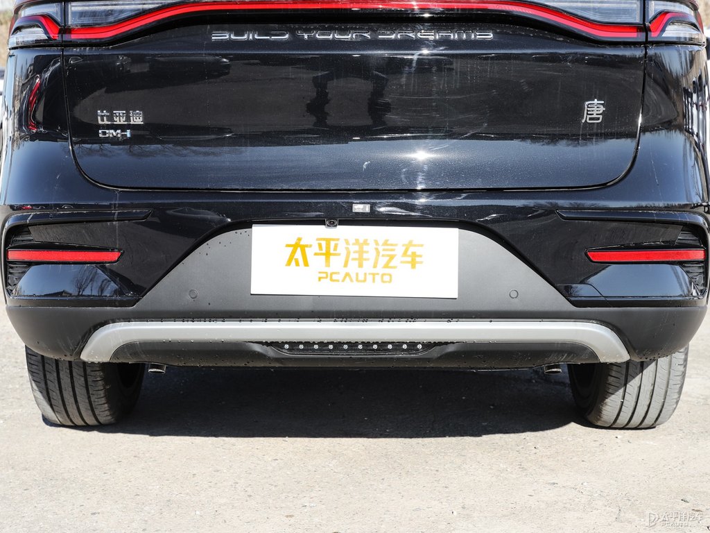 銀砂黑唐新能源車尾外觀圖片