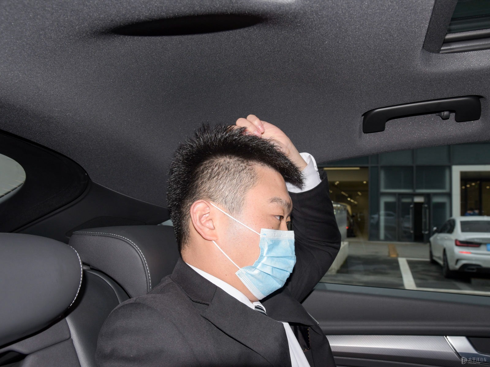 奧迪Q5L Sportback空間高清大圖