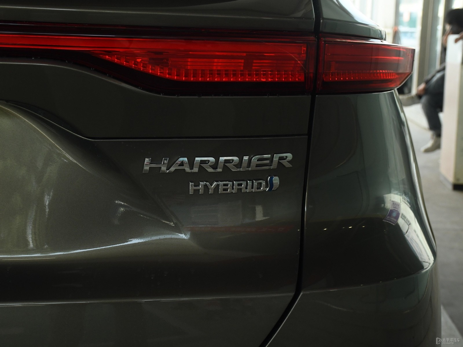 凌放HARRIER外觀高清大圖