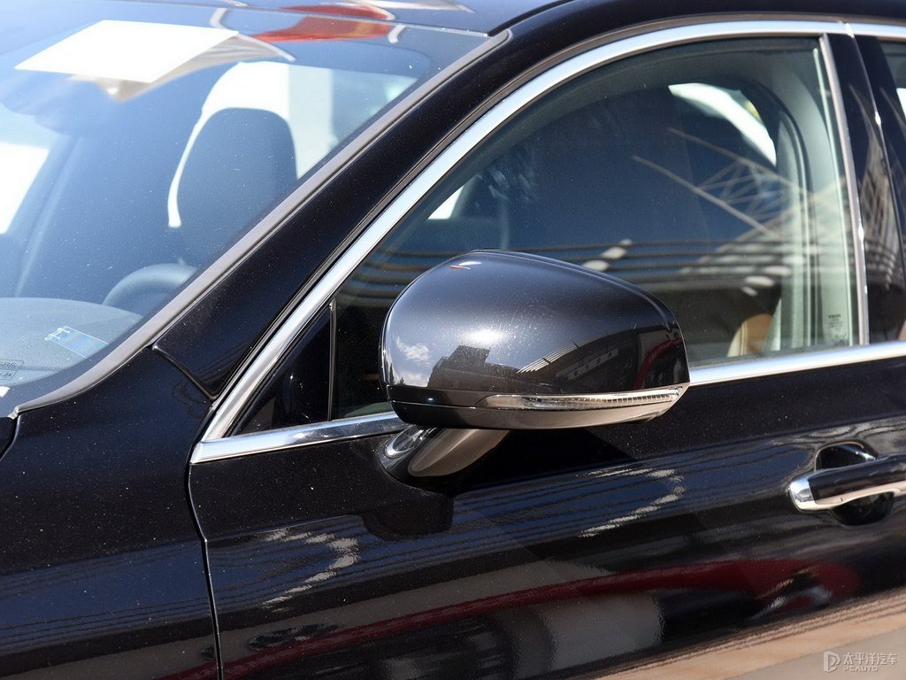 瑪瑙黑沃爾沃S90車身外觀圖片
