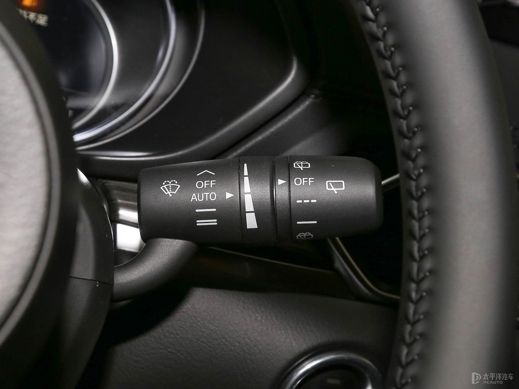 鉑鋼灰馬自達(dá)CX-5中控內(nèi)飾圖片