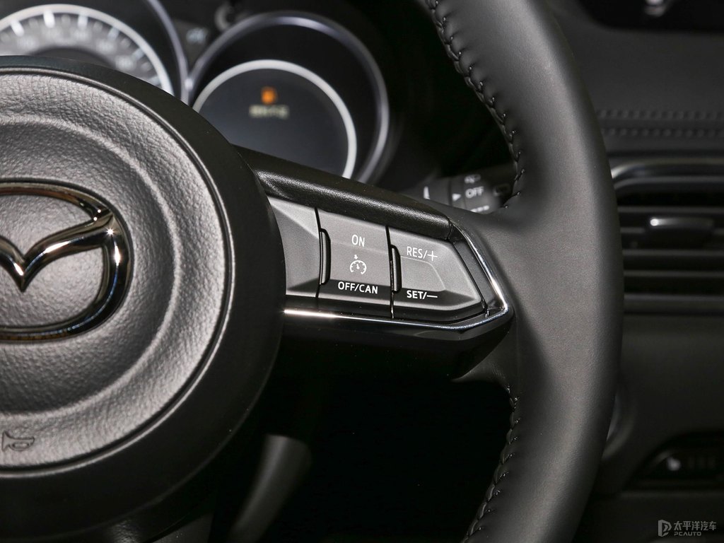 鉑鋼灰馬自達CX-5中控內(nèi)飾圖片