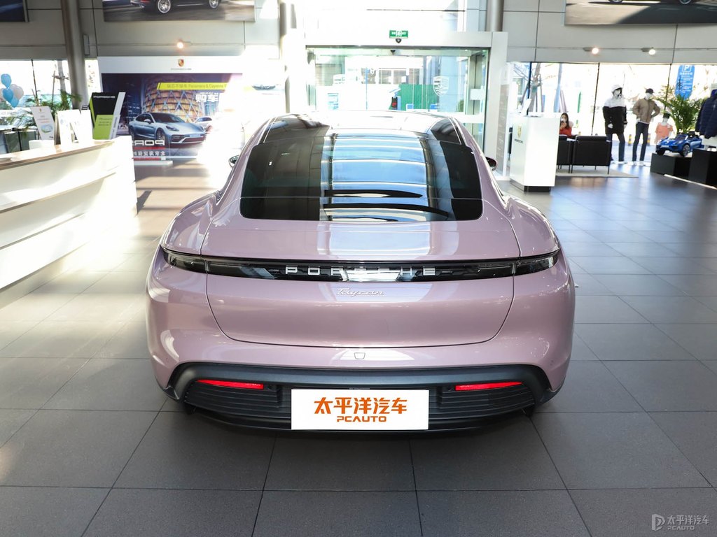 冰莓粉Taycan整車外觀外觀圖片