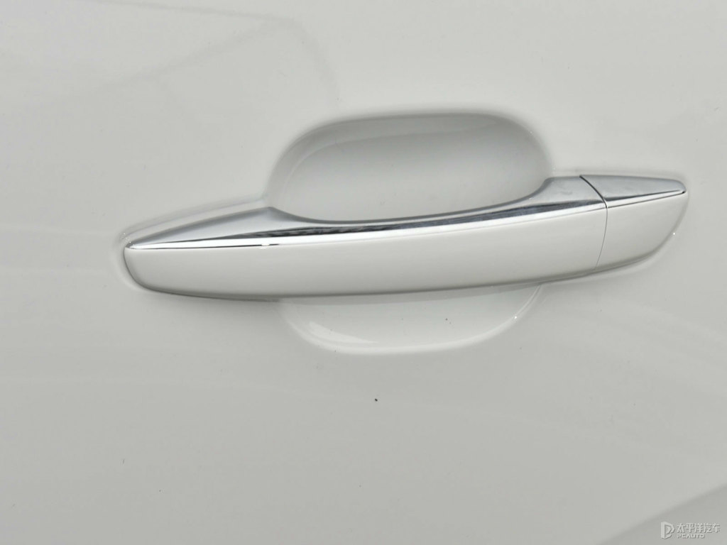 Lט2008܇^DƬ