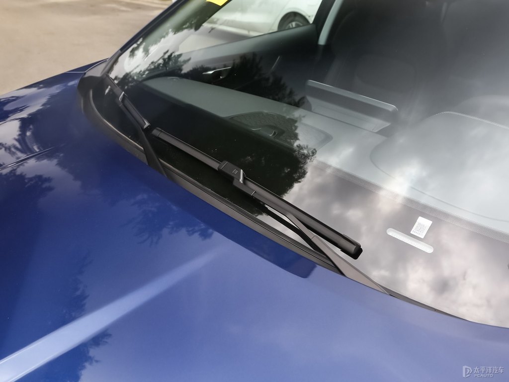 萊茵藍(lán)瑞虎8車身外觀圖片