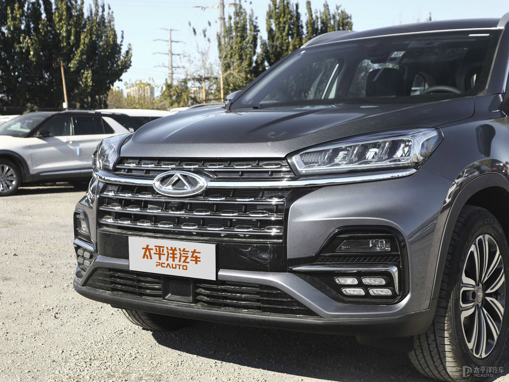 鈦金灰瑞虎8車頭外觀圖片