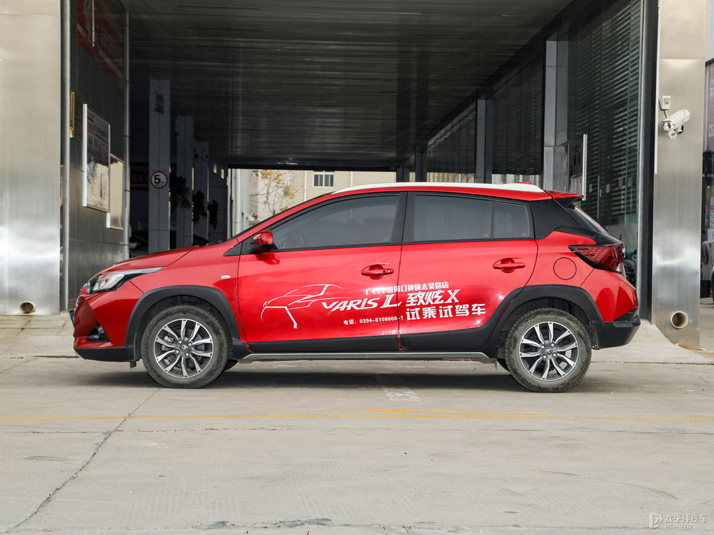 珊瑚紅YARiS L 致炫X整車外觀外觀圖片