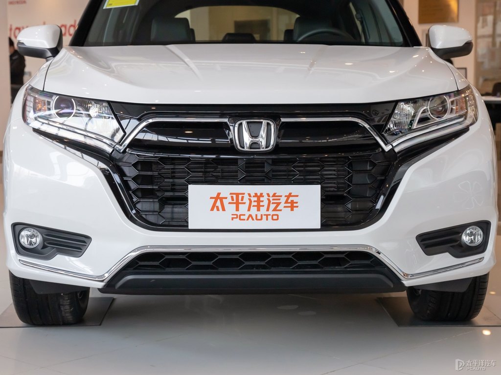 珍珠白本田UR-V車頭外觀圖片