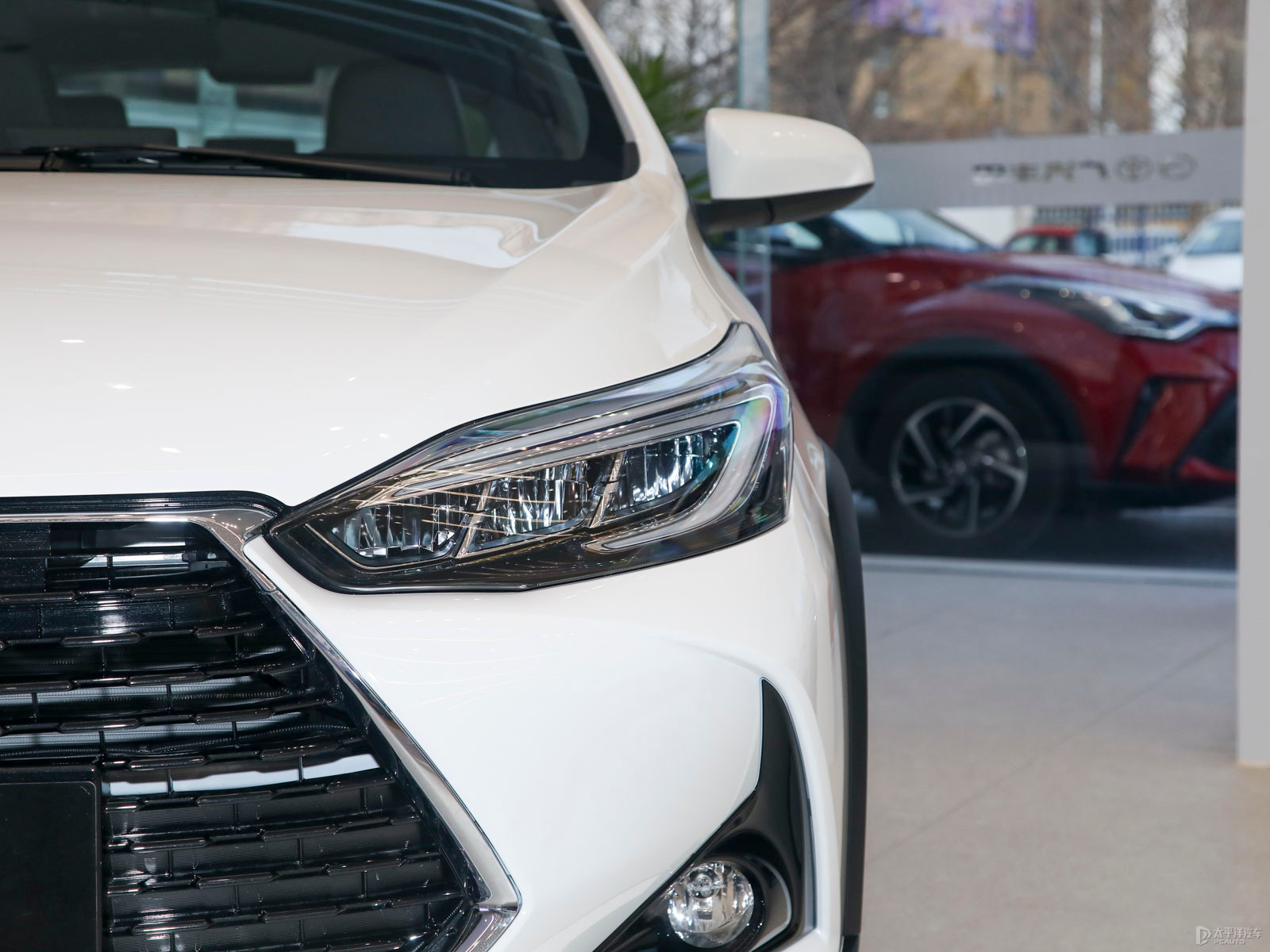 YARiS L 致炫X外觀高清大圖