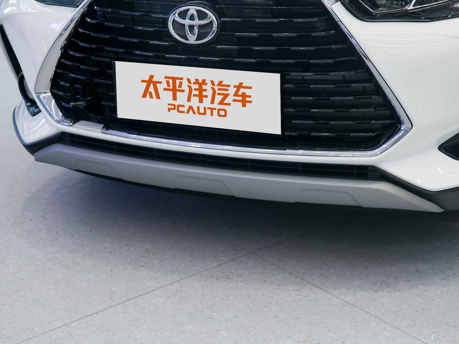 YARiS L 致炫X外觀高清大圖