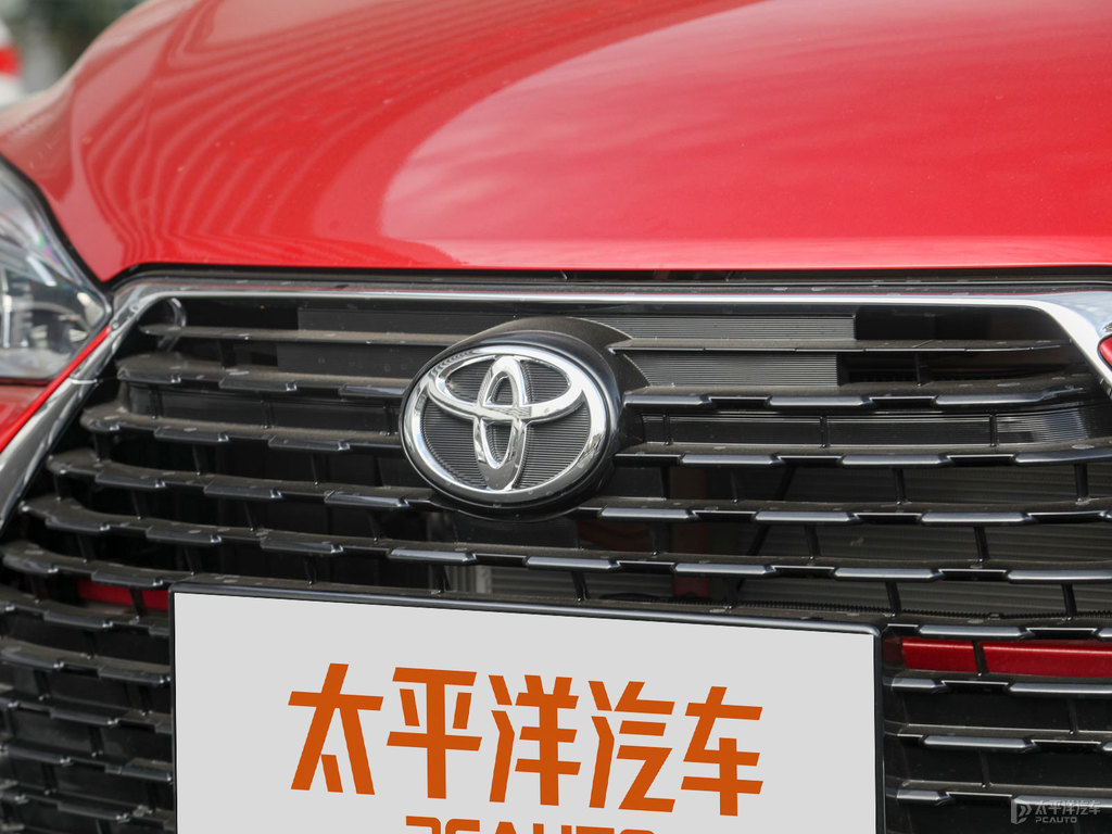 珊瑚紅YARiS L 致炫X車頭外觀圖片