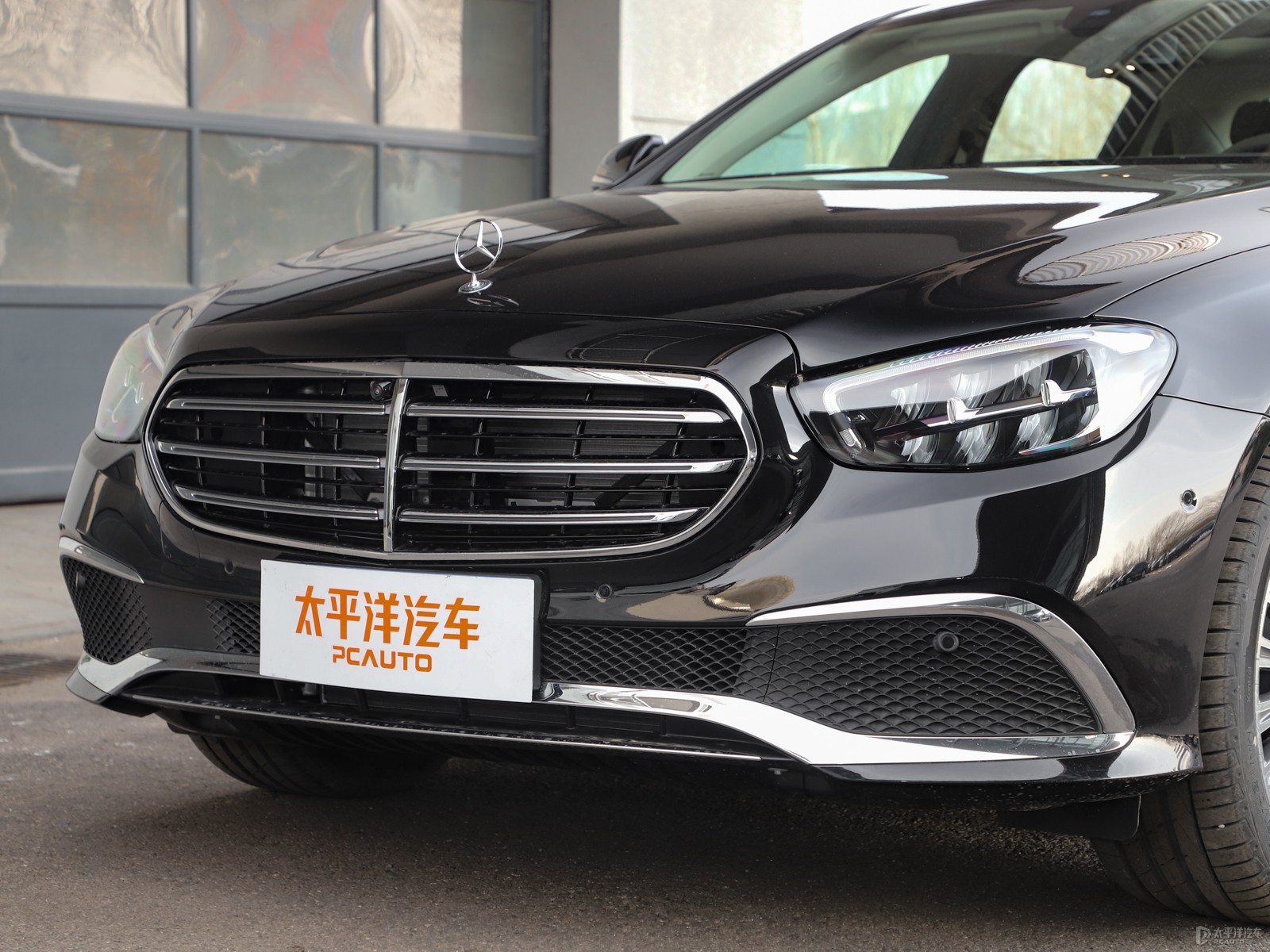 奔馳E級外觀高清大圖
