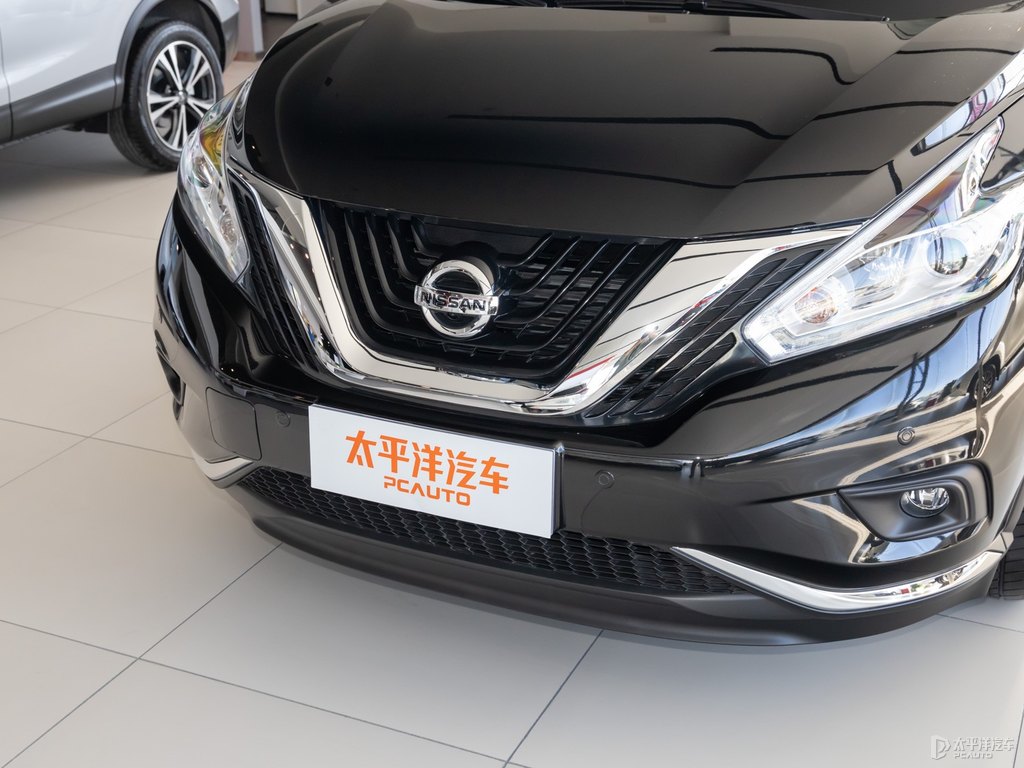 曜石黑樓蘭車頭外觀圖片