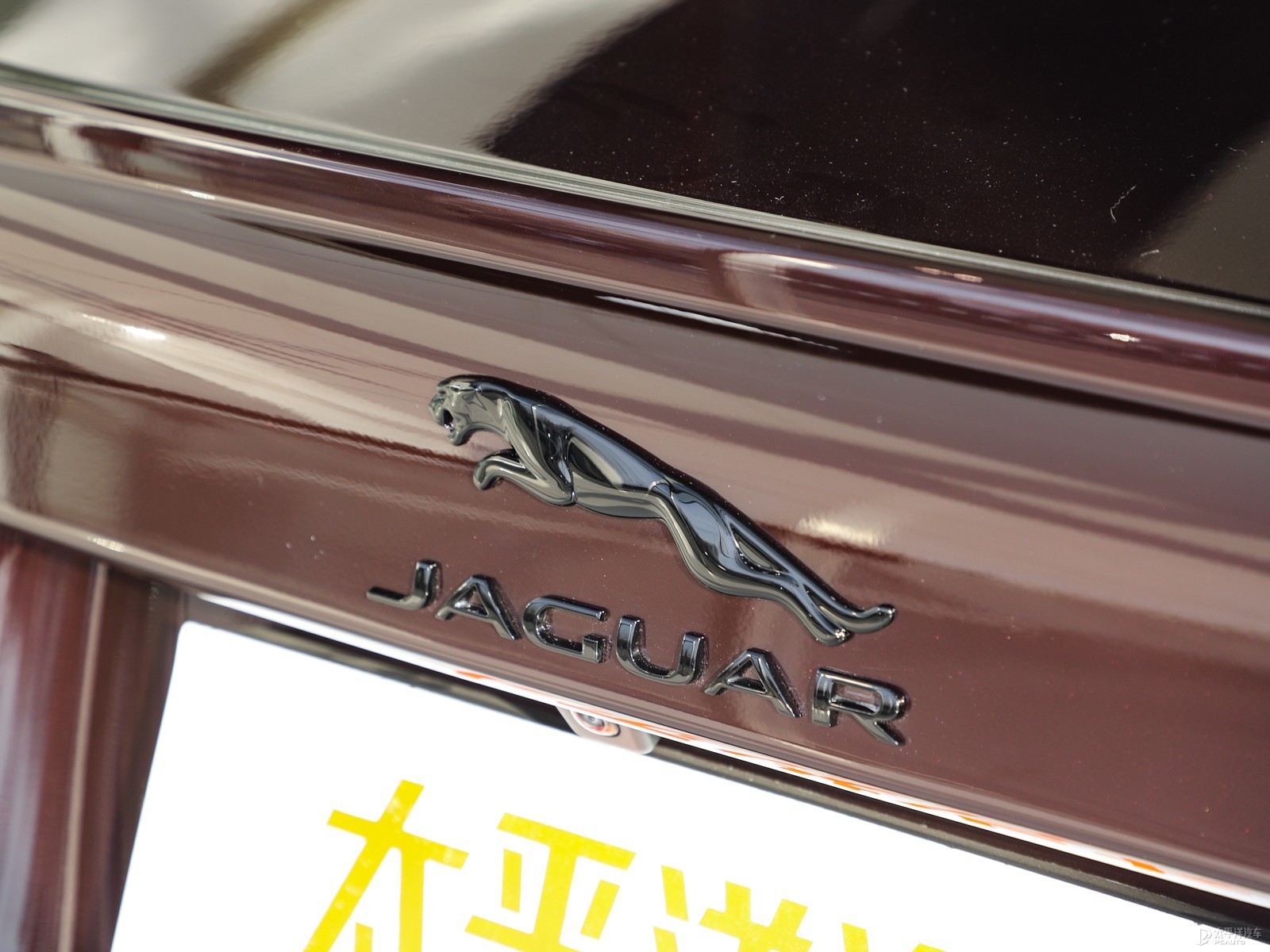 捷豹XEL外觀高清大圖